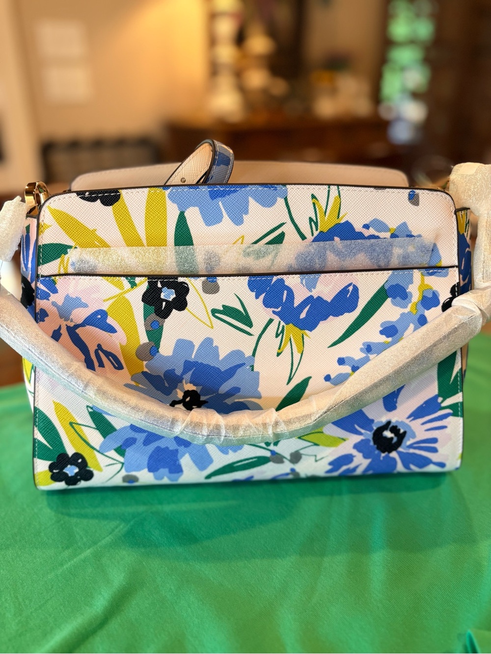 New! Kate Spade Floral Crossbody Bag The Madison Purse, Gift w/purchase - Picture 3 of 8